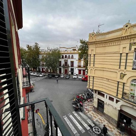 Apartamento Pastor Y Landero By Sleep&Ole Sevilla Bagian luar foto