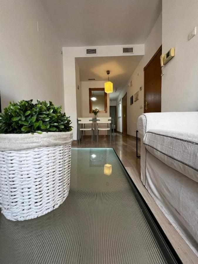Apartamento Pastor Y Landero By Sleep&Ole Sevilla Bagian luar foto