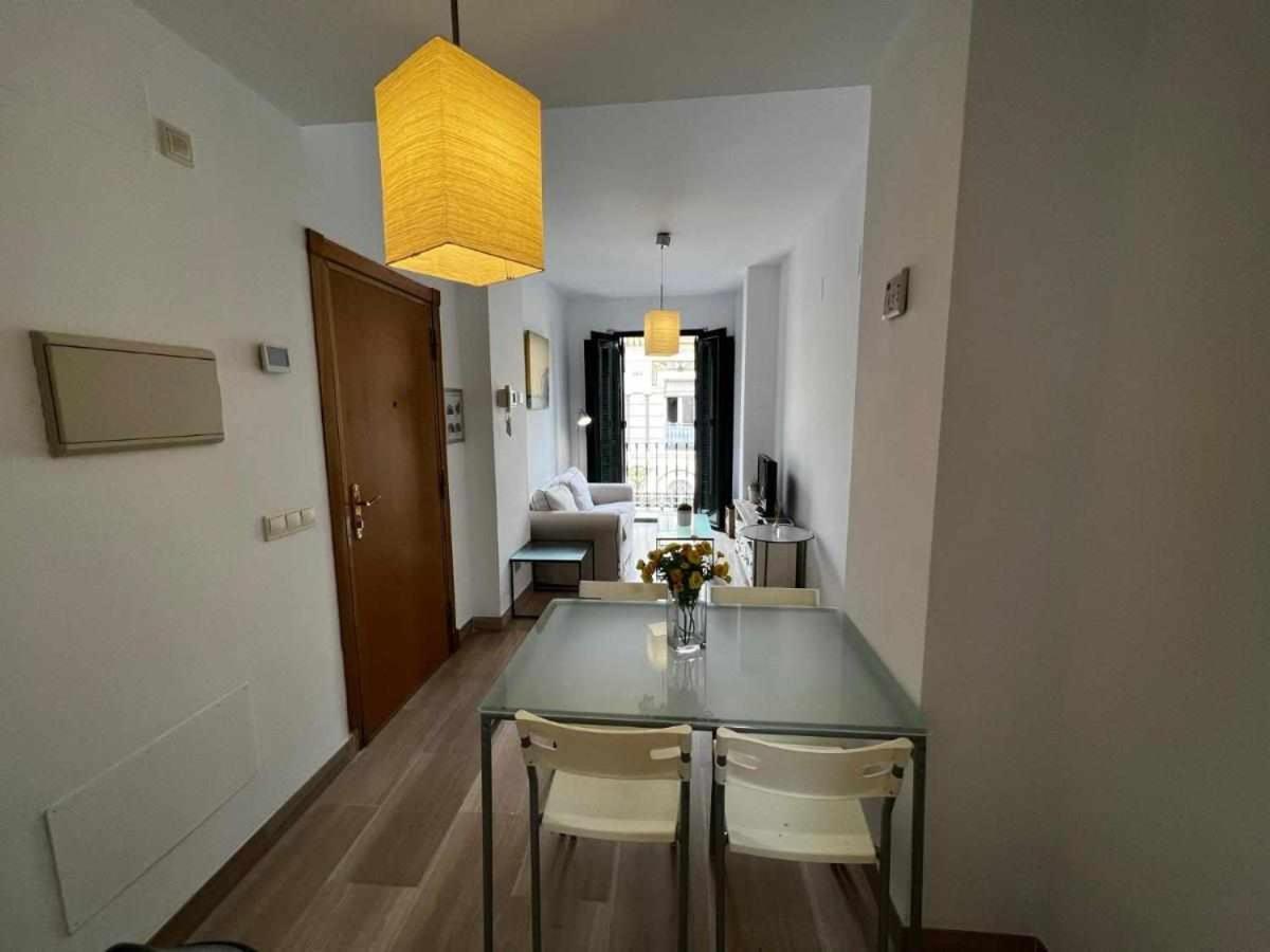 Apartamento Pastor Y Landero By Sleep&Ole Sevilla Bagian luar foto