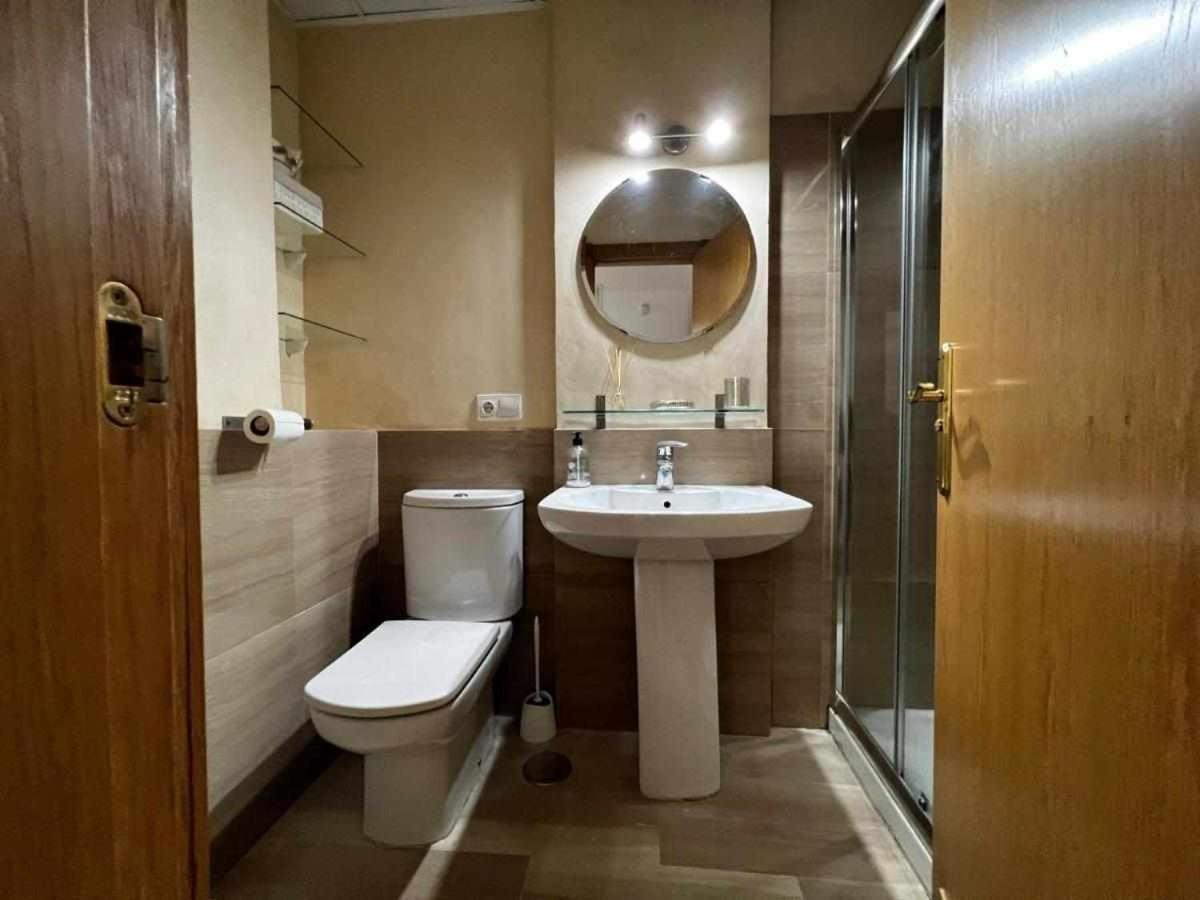 Apartamento Pastor Y Landero By Sleep&Ole Sevilla Bagian luar foto